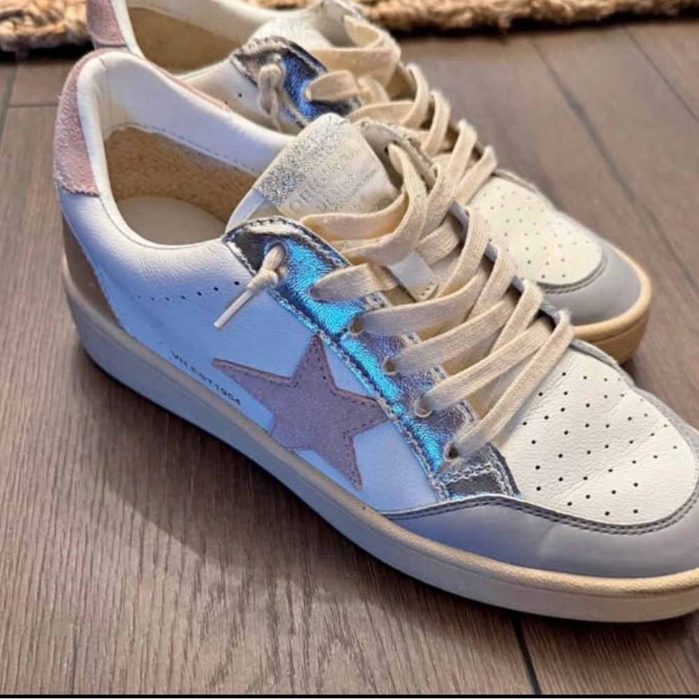 Women’s Vintage Havana Sneakers size 8.5